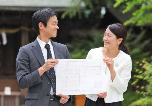 婚姻届の提出は『市役所』ではなく…　神奈川県が本気を出したサービスが最高すぎる