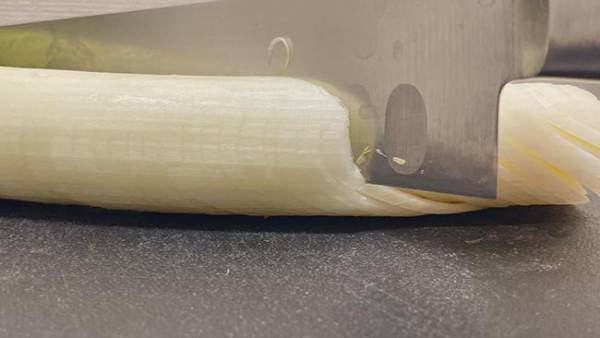 「今までの苦労はなんだったんだ…」　『長ねぎのみじん切り』の簡単な方法は？