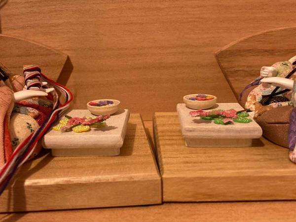 ひな人形の写真に３万人が「泣けてきた」「なんて素敵」　そのワケとは