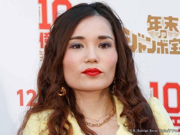 平野ノラ、イケイケ『バブ子』と幸せツーショット　前向きな文章に「最高！」の声