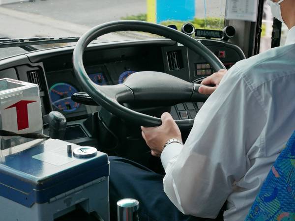 「バスジャックに遭遇」と写真を投稿　こんな犯人なら、むしろ大歓迎！？