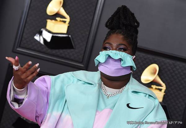 「マスクでワクワクするとは」　セレブたちのマスクファッションが、さすが！