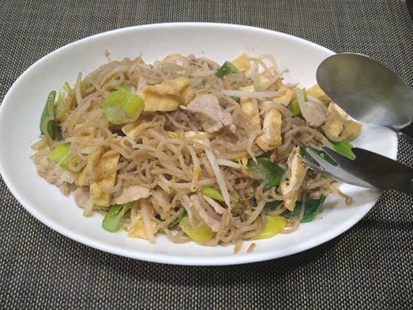 まるで焼きそばのよう！ しらたきでお腹も大満足 お弁当にもぴったりの簡単炒めをご紹介！