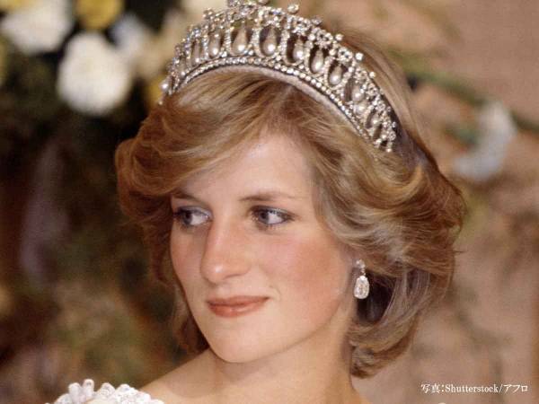 叔母はダイアナ元妃　双子姉妹の圧倒的オーラと美貌に「さすが」の声