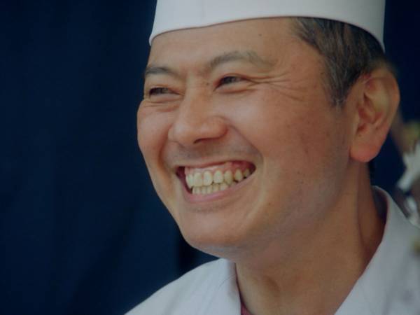 たくさんの「ありがとう」にあふれた６分間　遅れたおめでとうを伝えたら…