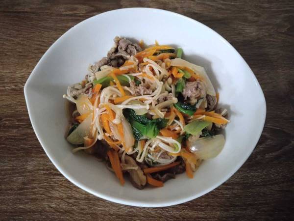 超簡単 レンジでチンするだけでヘルシー 『えのきだけのチャプチェ』を作ってみました！