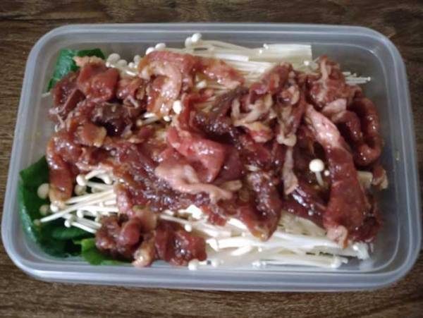 超簡単 レンジでチンするだけでヘルシー 『えのきだけのチャプチェ』を作ってみました！