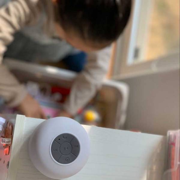 これでなんと６００円！ダイソーのスピーカーが育児に役立ちすぎる