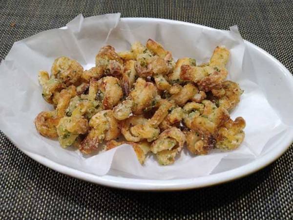 ご飯にもお酒にも合う 見た目もカワイイ『ちくわの唐揚げ』のレシピをご紹介！