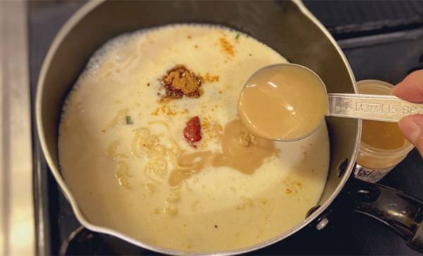 サッポロ一番のアレンジレシピに１０万人が『いいね』　ちょい足ししたのは？