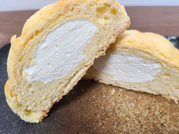 これがメロンパン！？　セブンイレブンの新商品に「まとめて３つ買った」の声