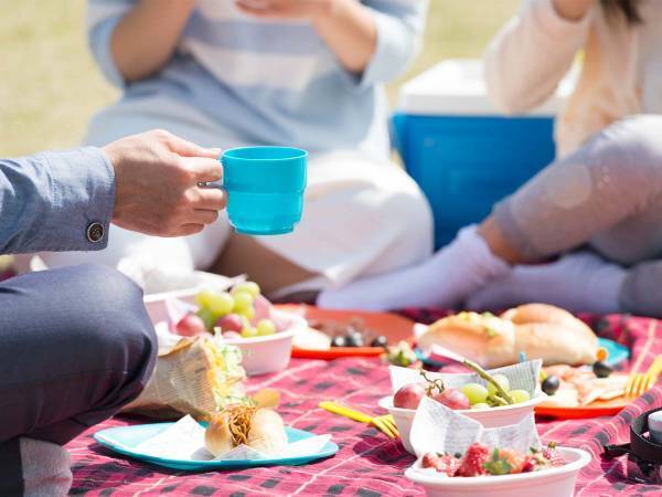 『全国ノーマスクピクニック』が炎上　主催の発表に「危険すぎる」「今は早い」