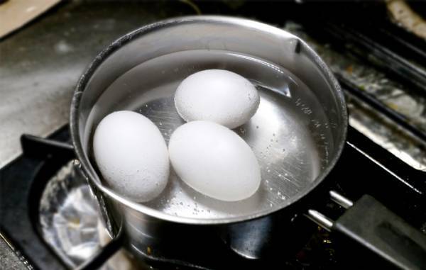 「卵は賞味期限内ならいつ食べても同じ」　実は、結構な違いがあって？