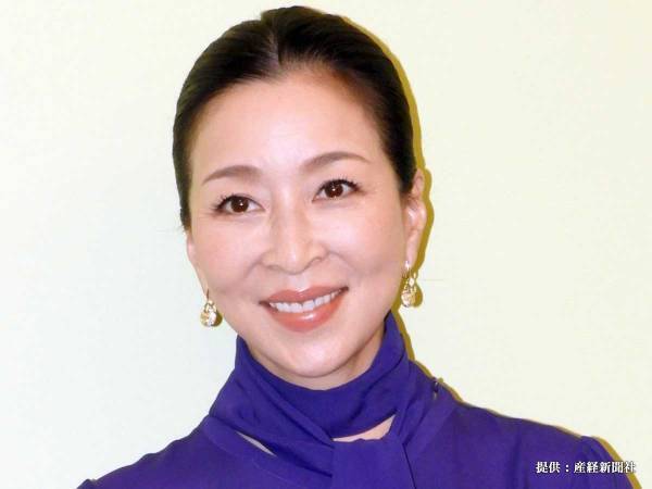岡江久美子さんの一周忌に、真矢ミキがコメント　「分かる」「今も信じられない」