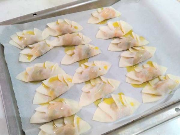 残りものリメイク！外はサクサク中はしっとり甘い『かぼちゃパイ』