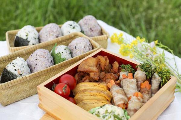 料理本も出版しているロバート馬場裕之が提案！ 韓国風『悪魔のおにぎり』とは…