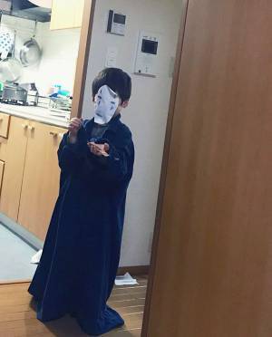 カオナシのコスプレで現れた６歳の息子　その後の展開に「笑った」「かわいすぎ」