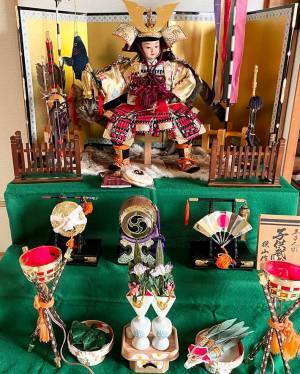 「怒られるかニャ…？」　心の声が漏れ出す、猫の表情をご覧ください