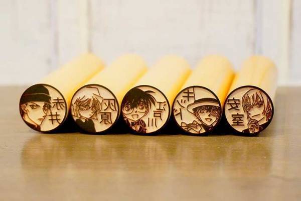 「銀行ごとに使い分けたい」「めっちゃ欲しい」　名探偵コナンの『イラスト付きはんこ』が発売