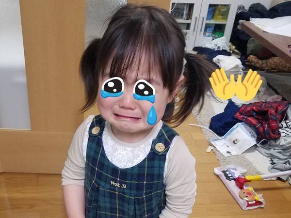 「この世の終わり」のような顔で泣く娘　その原因に、吹き出す人続出