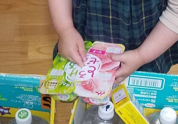 「この世の終わり」のような顔で泣く娘　その原因に、吹き出す人続出