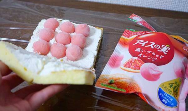 「作れといってるようなものでしょ」　セブンで見つけたスイーツにアイスを挟むと？