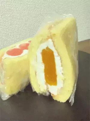 「作れといってるようなものでしょ」　セブンで見つけたスイーツにアイスを挟むと？