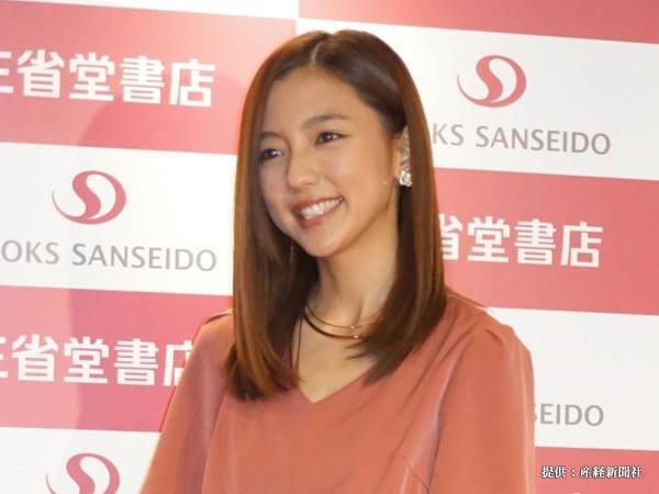 星野源＆新垣結衣の結婚を祝福　『逃げ恥』やっさん役・真野恵里菜の投稿に反響　「本当に素敵」「和んだ」