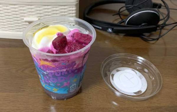 初めて買った商品に困惑！　アイスかと思っていたら…