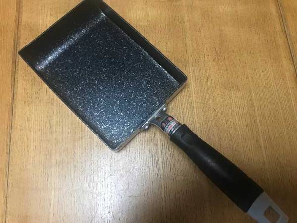 レトルト食品はあるものを使って湯せんすると便利！