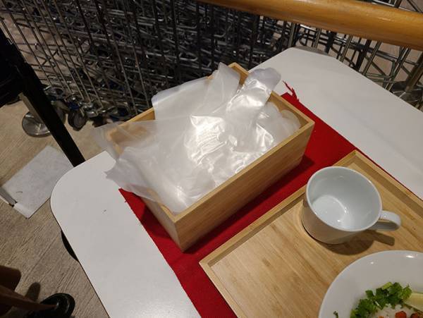 イケアレストラン、メニューを紹介　こんなに特典があるとは驚き！