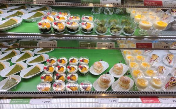 イケアレストラン、メニューを紹介　こんなに特典があるとは驚き！