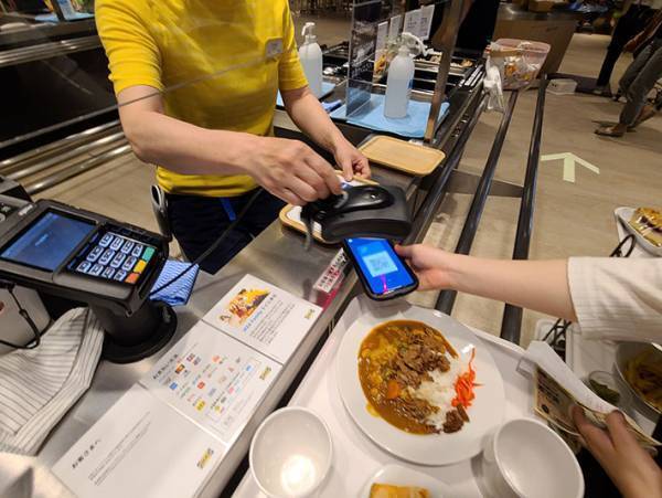 イケアレストラン、メニューを紹介　こんなに特典があるとは驚き！