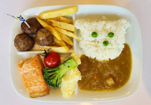 イケアレストラン、メニューを紹介　こんなに特典があるとは驚き！