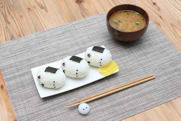 「日本一可愛いおにぎり作っちゃった」　その内容に、２１万『いいね』！