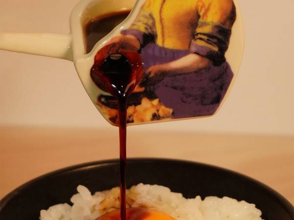 卵かけご飯を『名画風』に　ユニークな調味料入れに反響　「使ってみたい」「最高」