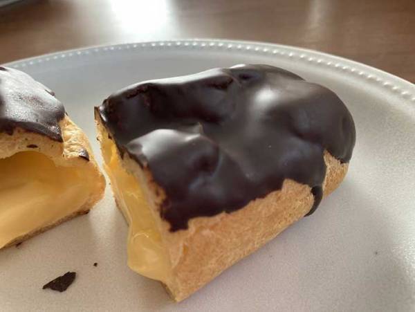 スイーツの神様ピエール・エルメがセブンイレブンとコラボ 美味すぎるエクレアとは？