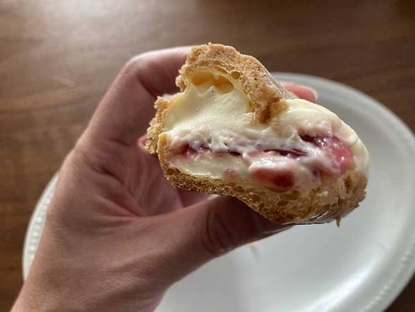 スイーツの神様ピエール・エルメがセブンイレブンとコラボ 美味すぎるエクレアとは？