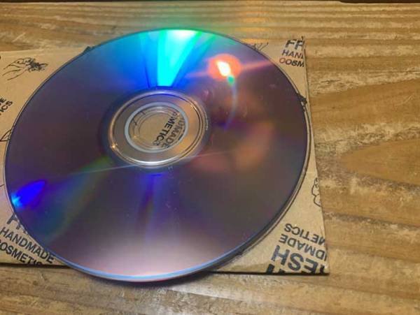 おしゃれなのにエコ！ショップバッグがギフトボックスに生まれ変わる！