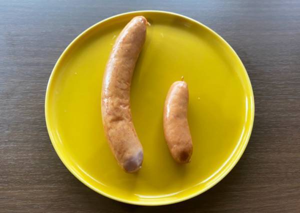 「何だコレは…」　ファミマでとんでもない『シャウエッセン』を見つけた