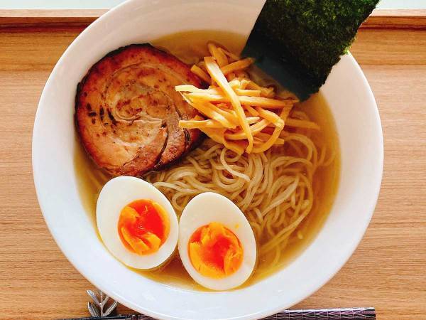 自宅で本格的なプロの味！見ただけでヨダレが出る『冷やし柚塩麺』