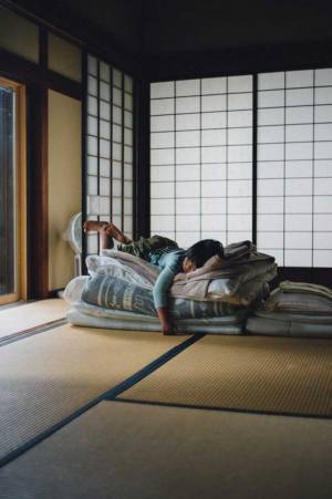 子供だからできることに共感の声　４枚の写真に懐かしさを感じる