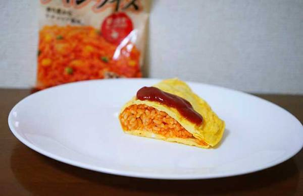 「簡単にオムライスができるのでは！？」　ライス系の冷凍食品６種類で、作ってみた結果…