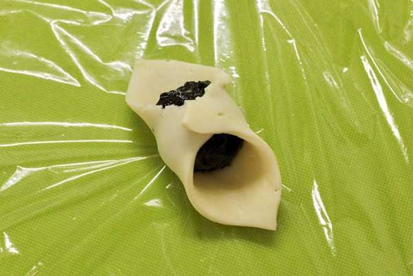 手作りおやつ、パイの中身は？　モチモチな『具』に「天才」の声