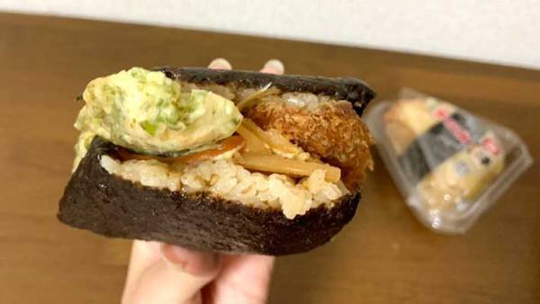 どういうこと…　おにぎり『のり弁にぎりました』を買ってみたら