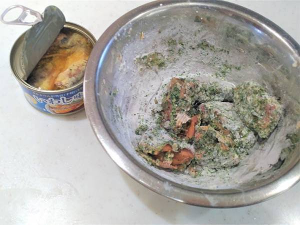 え？イワシの醤油煮缶で磯辺揚げ！？味が染みてるから美味しくできるんです
