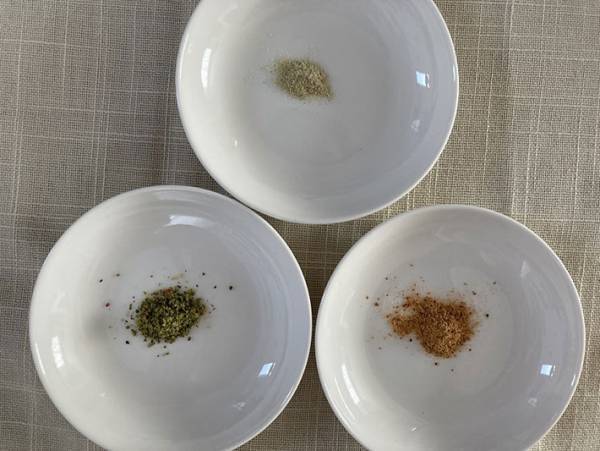 ホームパーティで活躍間違いなし カルディさば缶に混ぜるだけ３種のパテの素を食レポ