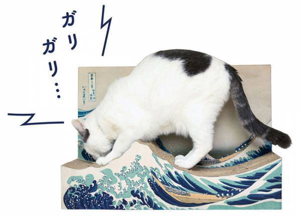 名画をたしなむ猫用つめとぎが話題　猫ちゃんが乗ると、写真映え間違いなし