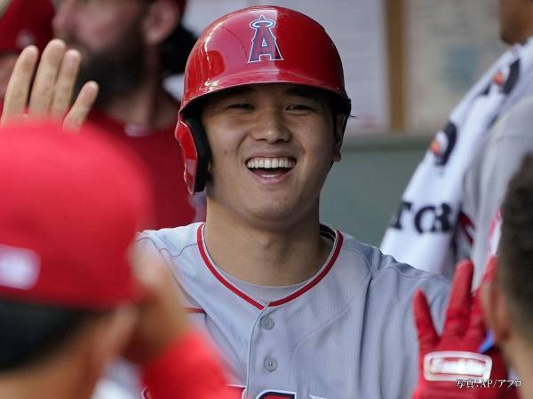 サイン求められた、大谷翔平　とった『行動』に「なんて紳士的」と称賛の声