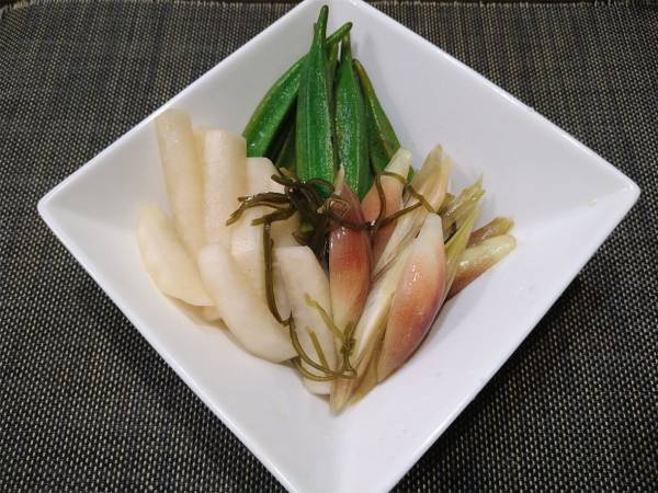 生ならではの『シャキッ』とした食感がイイ！ 簡単に作れる夏野菜の『即席漬け』 は…